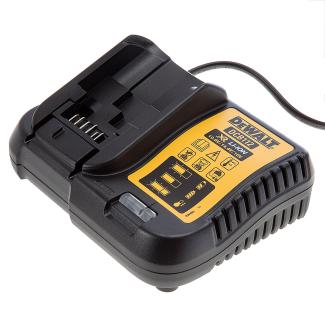 DCB112 - Ładowarka wielonapięciowa XR Li-Ion 10,8, 14,4 i 18 V